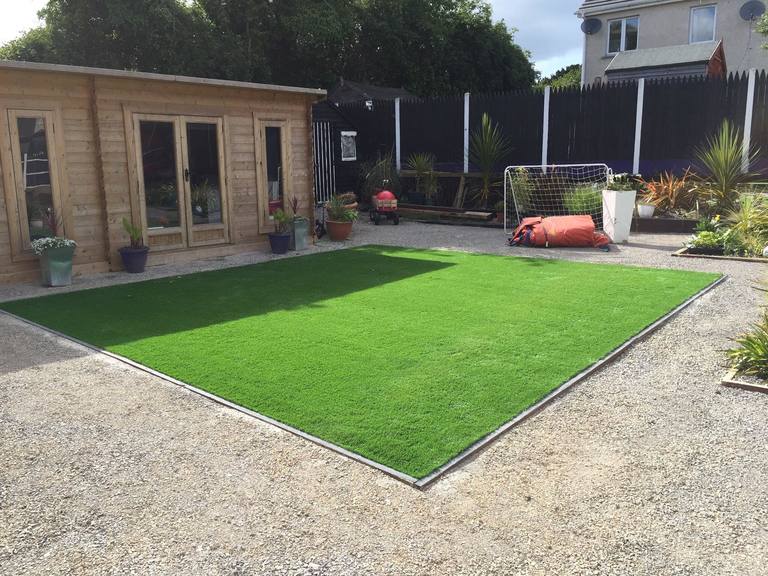 Tablet luxury lawn garden